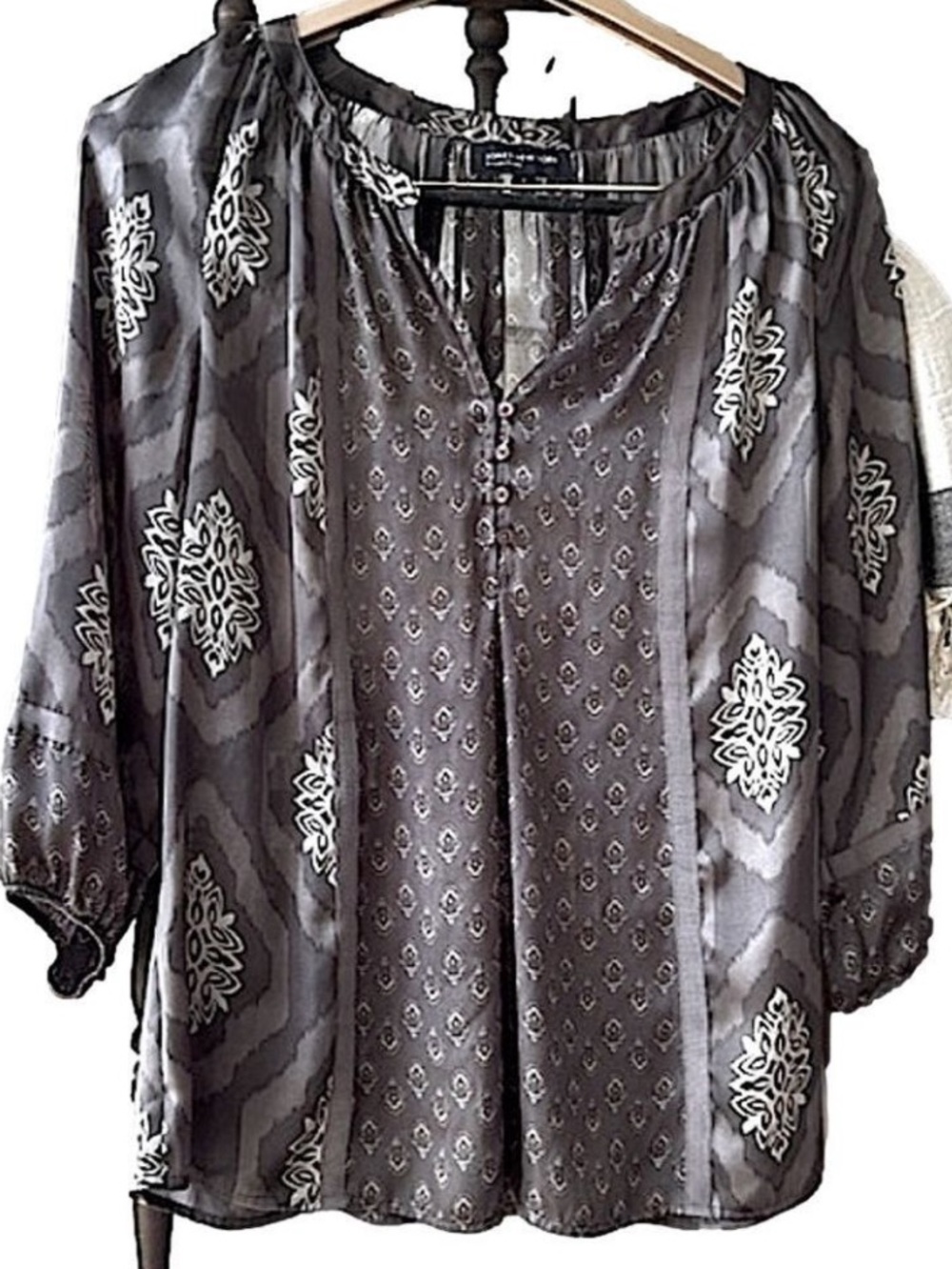 Blouse Mixed Media Pattern Top Tunic Peasant 3/4 Sleeves Cool Gray Hue Medium - Picture 1 of 7